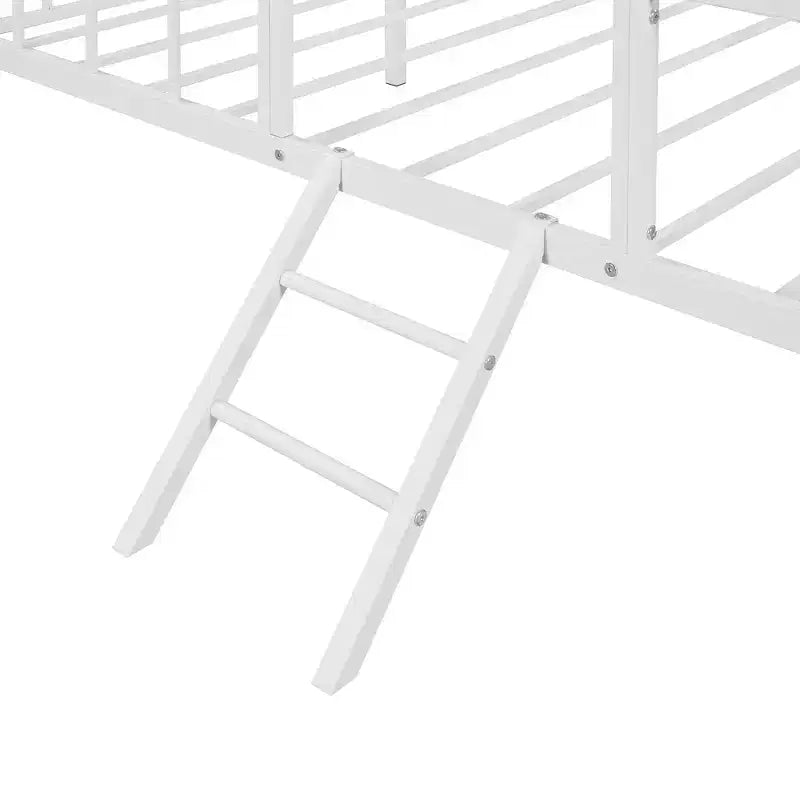Cadre de lit maison en métal de taille double avec petite échelle, grand espace de rangement